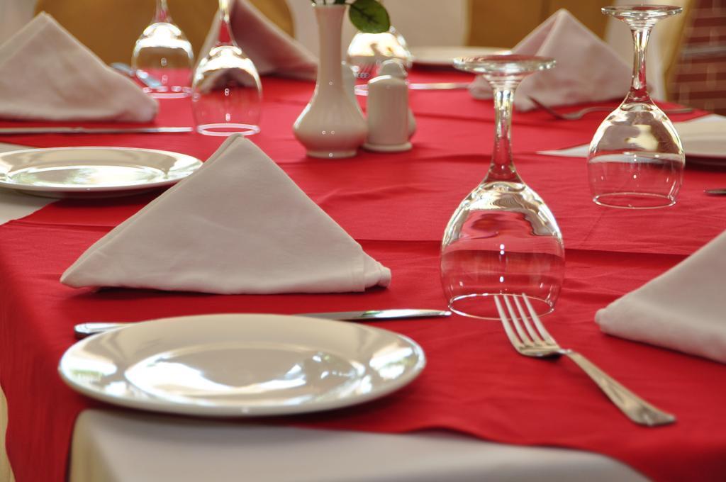 אקרה G.S Plaza Hotel מראה חיצוני תמונה