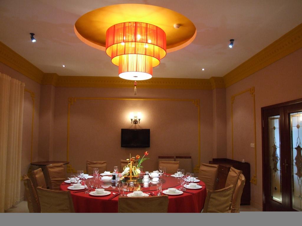 אקרה G.S Plaza Hotel מראה חיצוני תמונה